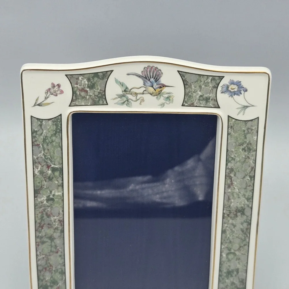 Wedgwood‎ Bone China Hummingbird & Flowers Picture Frame 5x7 Green Mother's Day